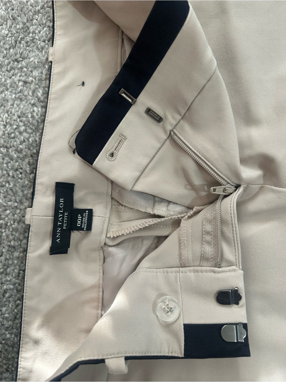 Ann Taylor Beige with Black Trim Petite Women's Dress Trousers